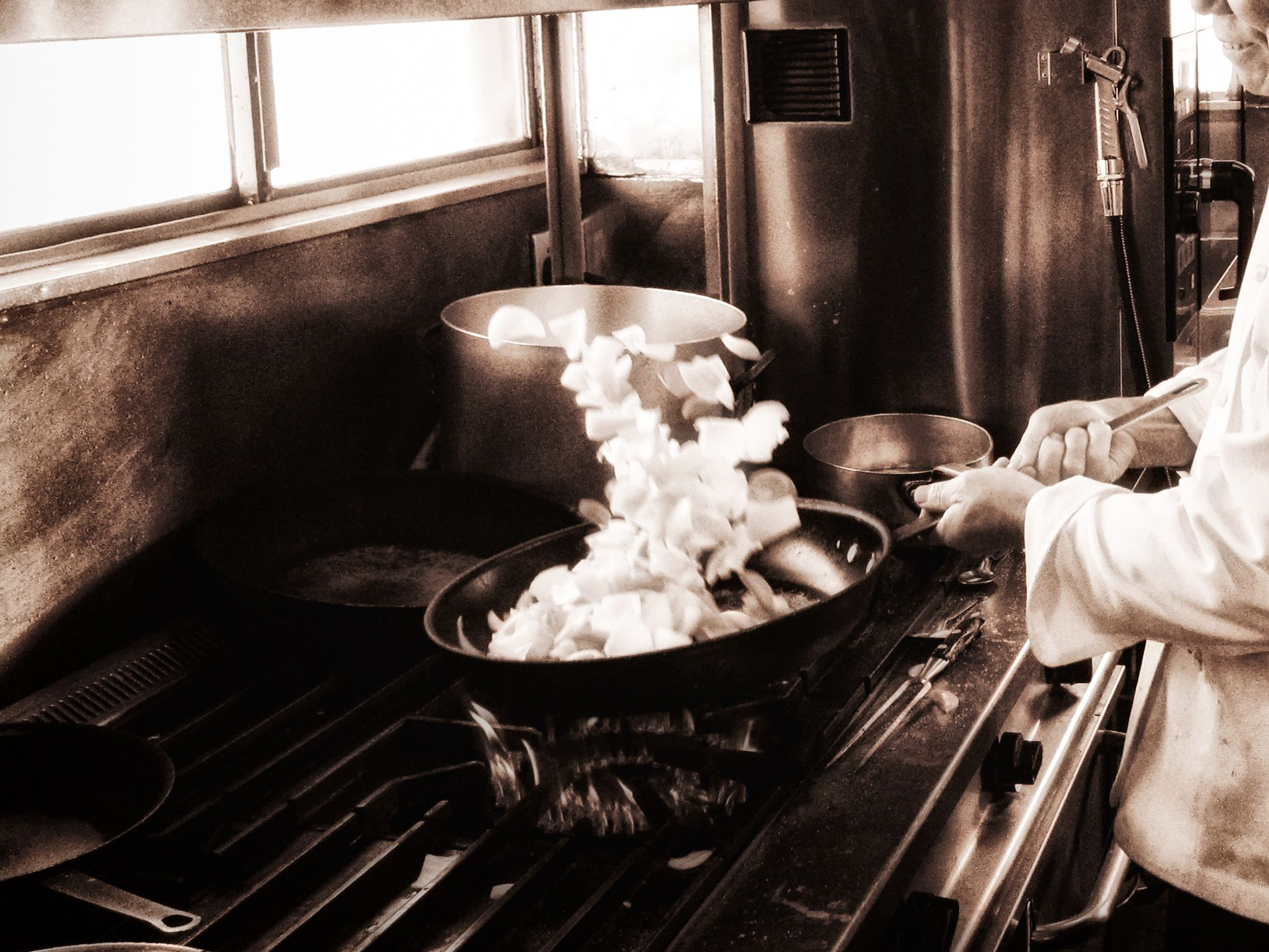 山梨のフランス料理店　キャセロール　シェフ